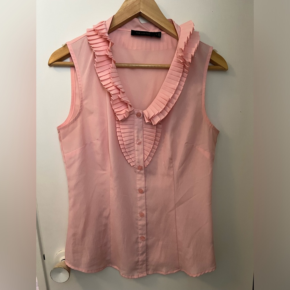 The Limites dress shirt.
